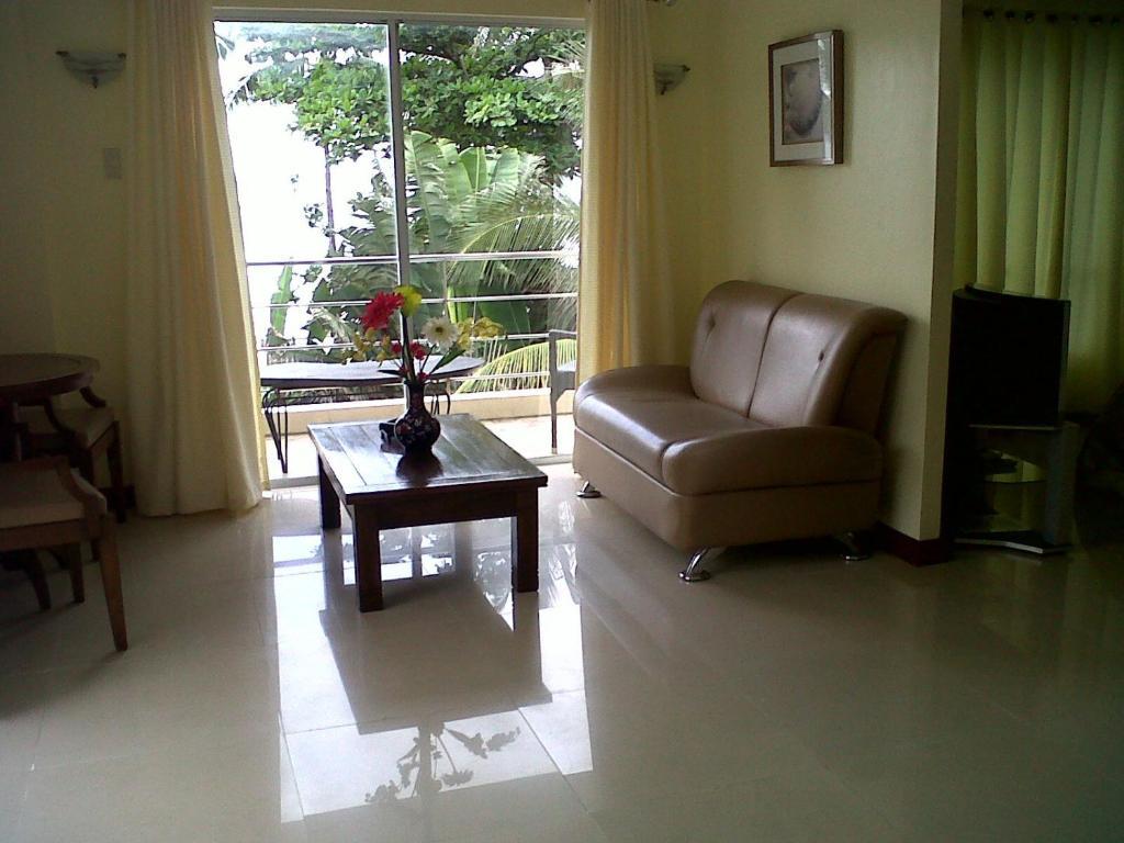 Beachcomber Resort Balabag  Quarto foto